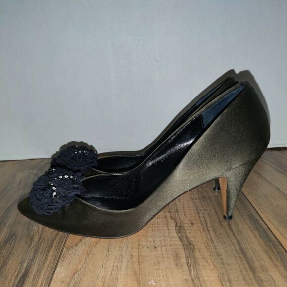 Allure Women's Army Green Pumps Size 8 High Heel Career Pointed Toe Party. They - Picture 7 of 8